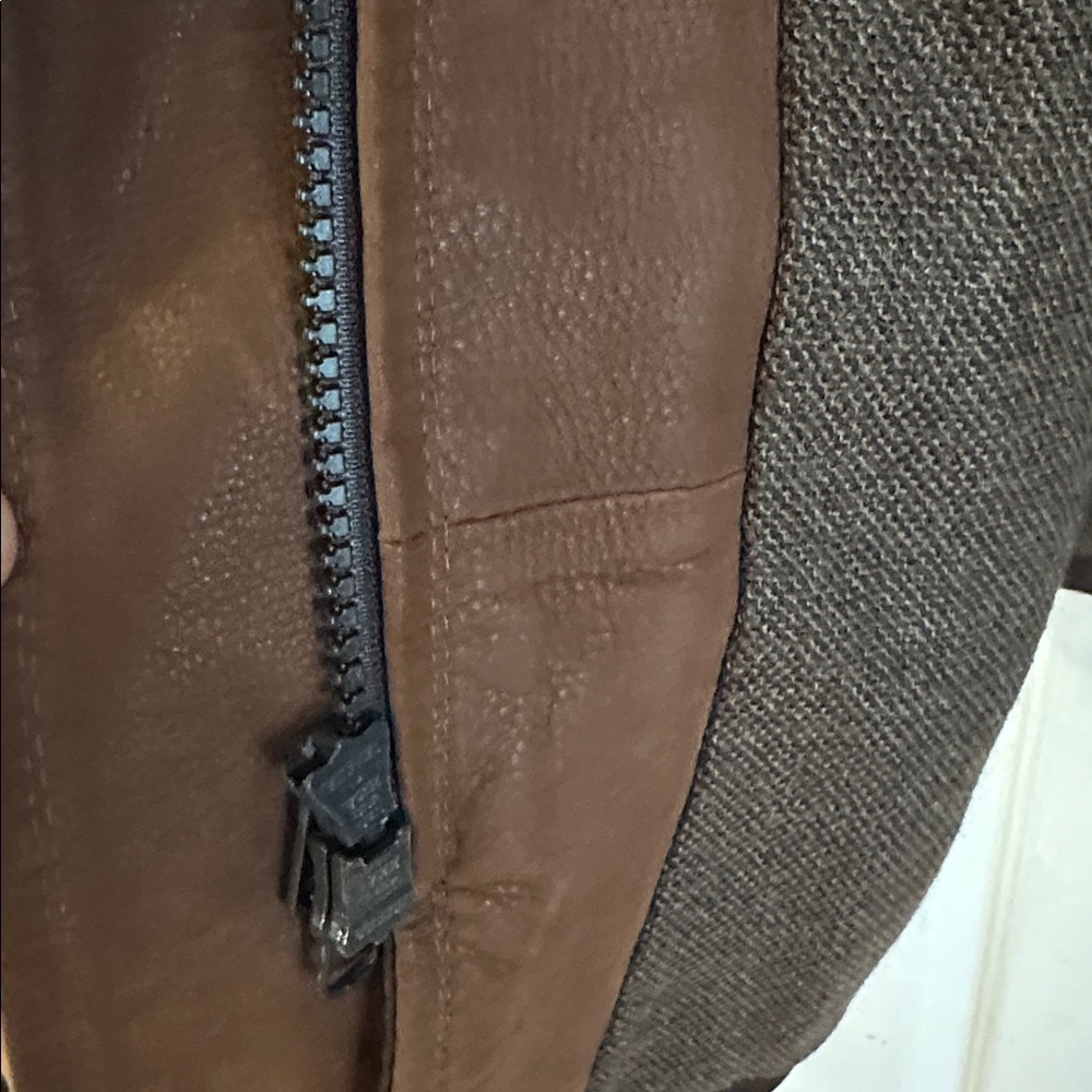 Men’s Remy Dark Brown Leather Full Zip with Snaps Jacket Size 42 - Picture 8 of 11